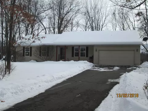6129 Lansing Rd, Perry, MI 48872 photo 1
