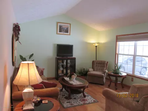 6129 Lansing Rd, Perry, MI 48872 photo 4