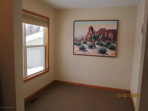 6129 Lansing Rd, Perry, MI 48872 photo 9