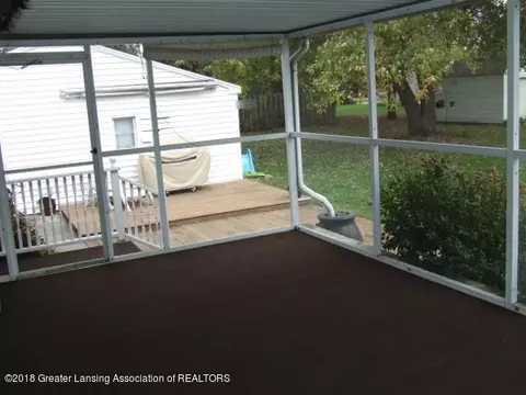 2536 Pine Tree Rd, Holt, MI 48842 photo 15