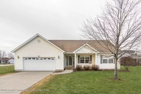 818 Blacksmith Trl, Williamston, MI 48895 photo 1