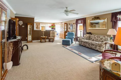 337 Redcedar Ln, Mason, MI 48854 photo 5