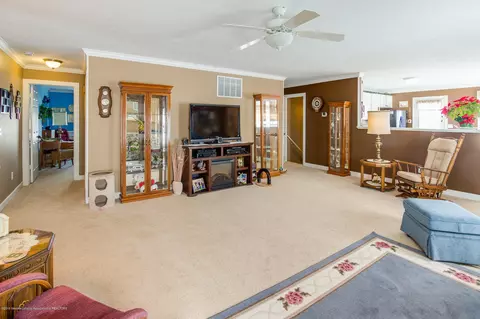 337 Redcedar Ln, Mason, MI 48854 photo 6