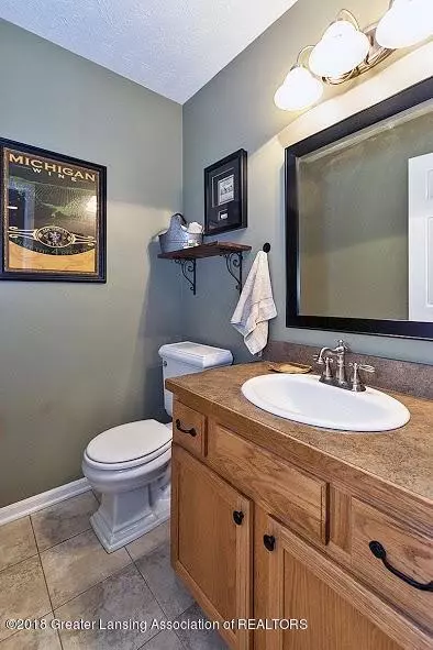 377 Split Rail, Williamston, MI 48895 photo 10