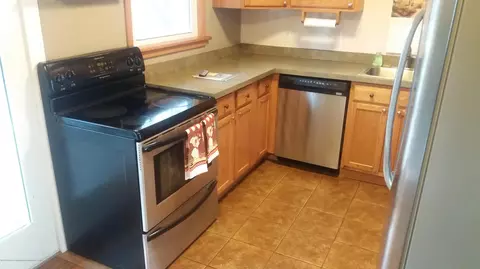3309 Walker Rd, Lansing, MI 48906 photo 5