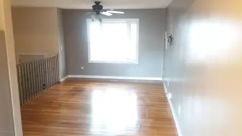 3309 Walker Rd, Lansing, MI 48906 photo 7