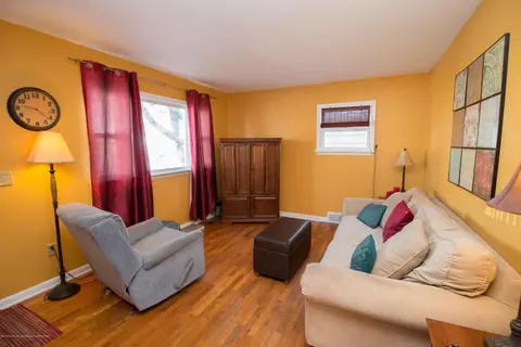 1817 Alpha St, Lansing, MI 48910 photo 11