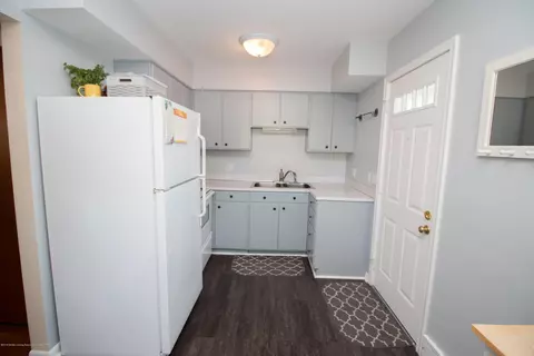 1817 Alpha St, Lansing, MI 48910 photo 8