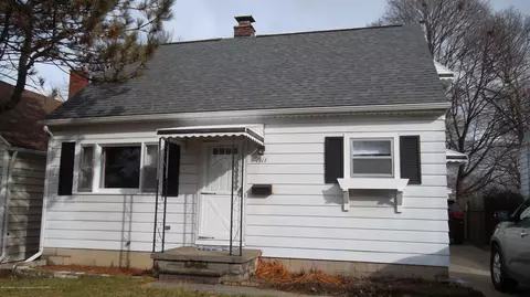 1817 Alpha St, Lansing, MI 48910 photo 1