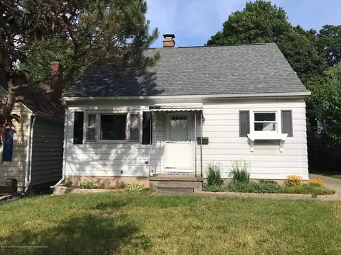 1817 Alpha St, Lansing, MI 48910 photo 2