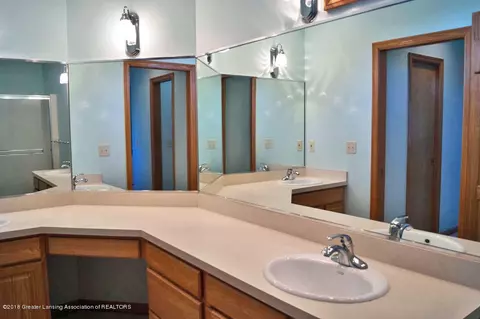 13634 Pearwood Dr, Dewitt, MI 48820 photo 21