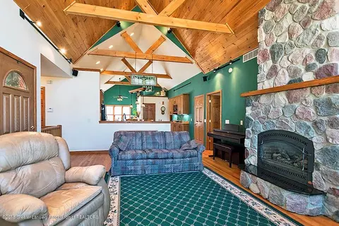 8195 W Beard Rd, Perry, MI 48872 photo 9