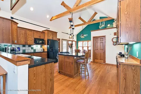 8195 W Beard Rd, Perry, MI 48872 photo 7