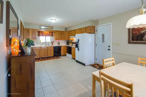 1747 E Townsend Rd, Saint Johns, MI 48879 photo 5