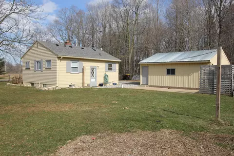 5896 Harper Rd, Holt, MI 48842 photo 2