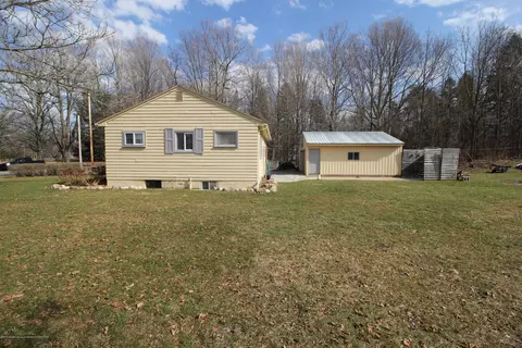 5896 Harper Rd, Holt, MI 48842 photo 3