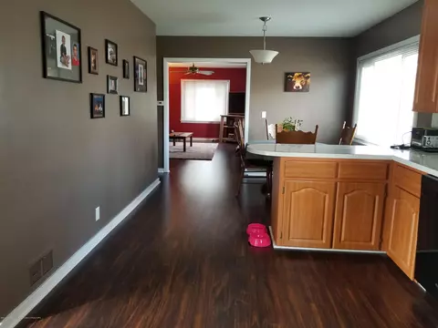 2139 Coolidge St, Lansing, MI 48906 photo 6