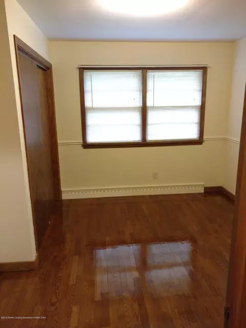 1730 Nottingham Rd, Lansing, MI 48911 photo 13