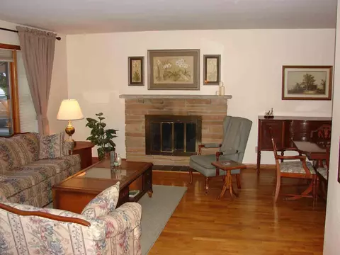 1730 Nottingham Rd, Lansing, MI 48911 photo 7