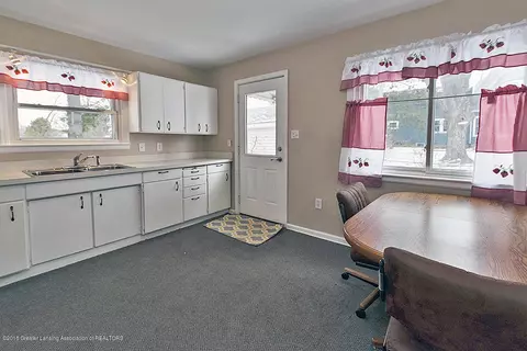 3700 Holt Rd, Holt, MI 48842 photo 10