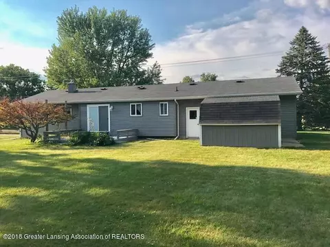 1369 W Dill Rd, Dewitt, MI 48820 photo 2