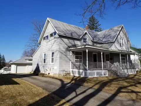 335 E Oak St, Mason, MI 48854 photo 2