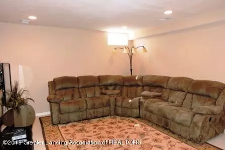 13102 Blaisdell Dr, Dewitt, MI 48820 photo 24