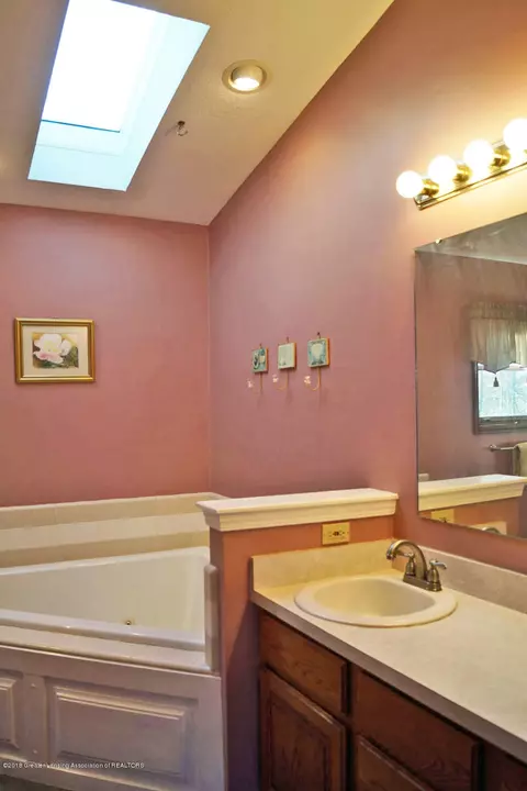 509 Windy Rush Ln, Dewitt, MI 48820 photo 21