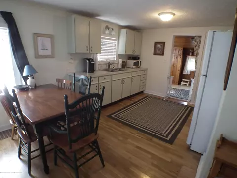 207 Wilson St, Dewitt, MI 48820 photo 4