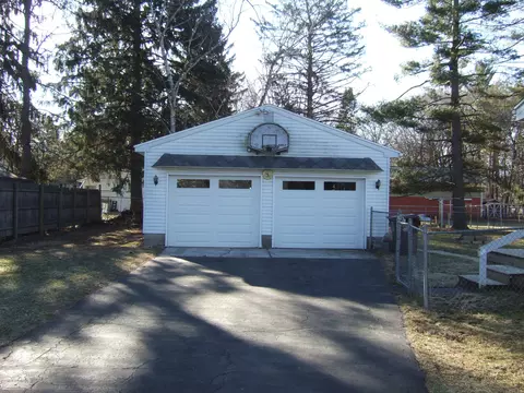 154 Cherry, Dimondale, MI 48821 photo 18