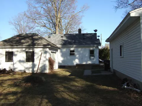 154 Cherry, Dimondale, MI 48821 photo 22