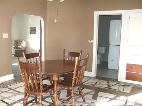154 Cherry, Dimondale, MI 48821 photo 7