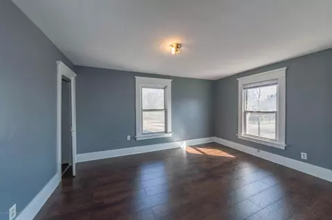 816 E North St, Lansing, MI 48906 photo 9