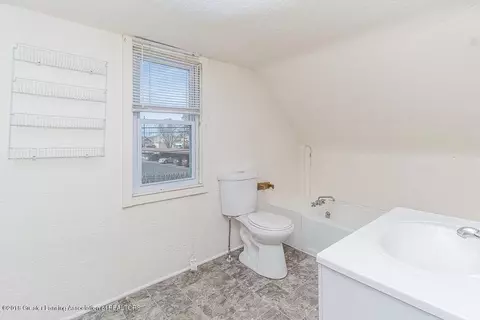 603 Iris Ave, Lansing, MI 48917 photo 13