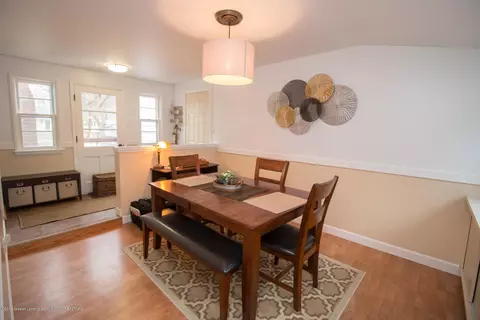 5642 Green Rd, Haslett, MI 48840 photo 13
