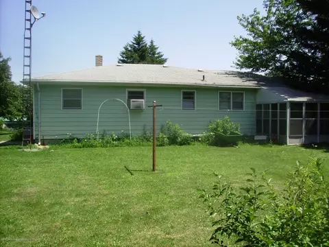 14090 Webster Rd, Bath, MI 48808 photo 2