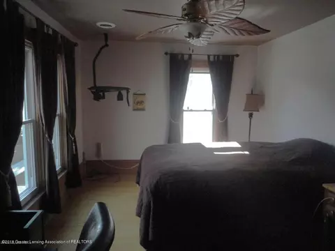 405 E Walker St, Saint Johns, MI 48879 photo 26