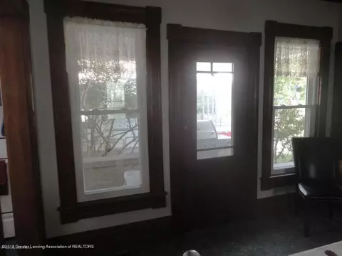 405 E Walker St, Saint Johns, MI 48879 photo 17