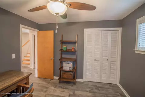 4909 Grandwoods Dr, Lansing, MI 48917 photo 25