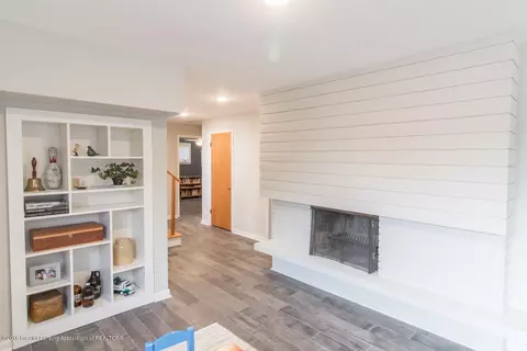 4909 Grandwoods Dr, Lansing, MI 48917 photo 18