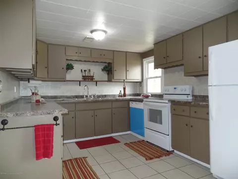 2144 Gilbert Rd, Lansing, MI 48911 photo 13