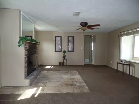 2144 Gilbert Rd, Lansing, MI 48911 photo 11