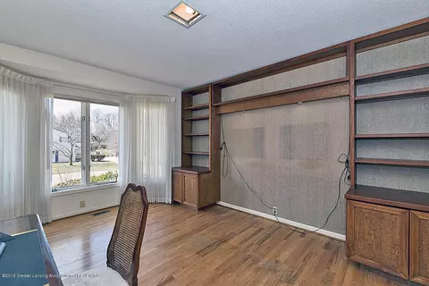 4530 Comanche, Okemos, MI 48864 photo 20
