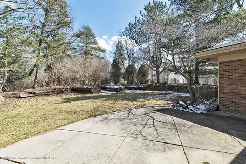 4530 Comanche, Okemos, MI 48864 photo 28
