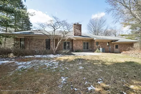 4530 Comanche, Okemos, MI 48864 photo 32