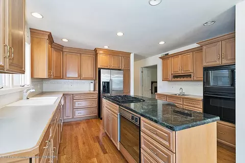 4530 Comanche, Okemos, MI 48864 photo 8
