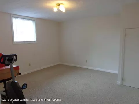 1100 Boulder Ct, Lansing, MI 48917 photo 13