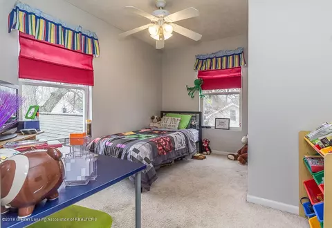 640 E Cavanaugh Rd, Lansing, MI 48910 photo 9