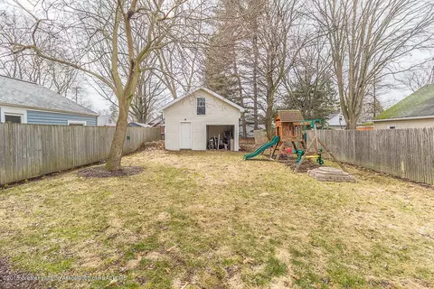 640 E Cavanaugh Rd, Lansing, MI 48910 photo 18
