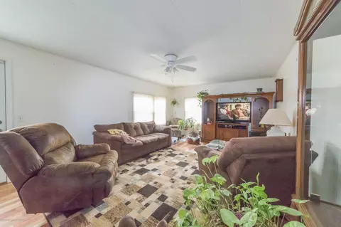 16796 Cedar St, Lansing, MI 48906 photo 3
